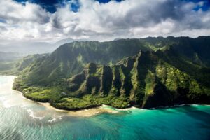 Is Hawaii Better To Visit in Summer or Winter?